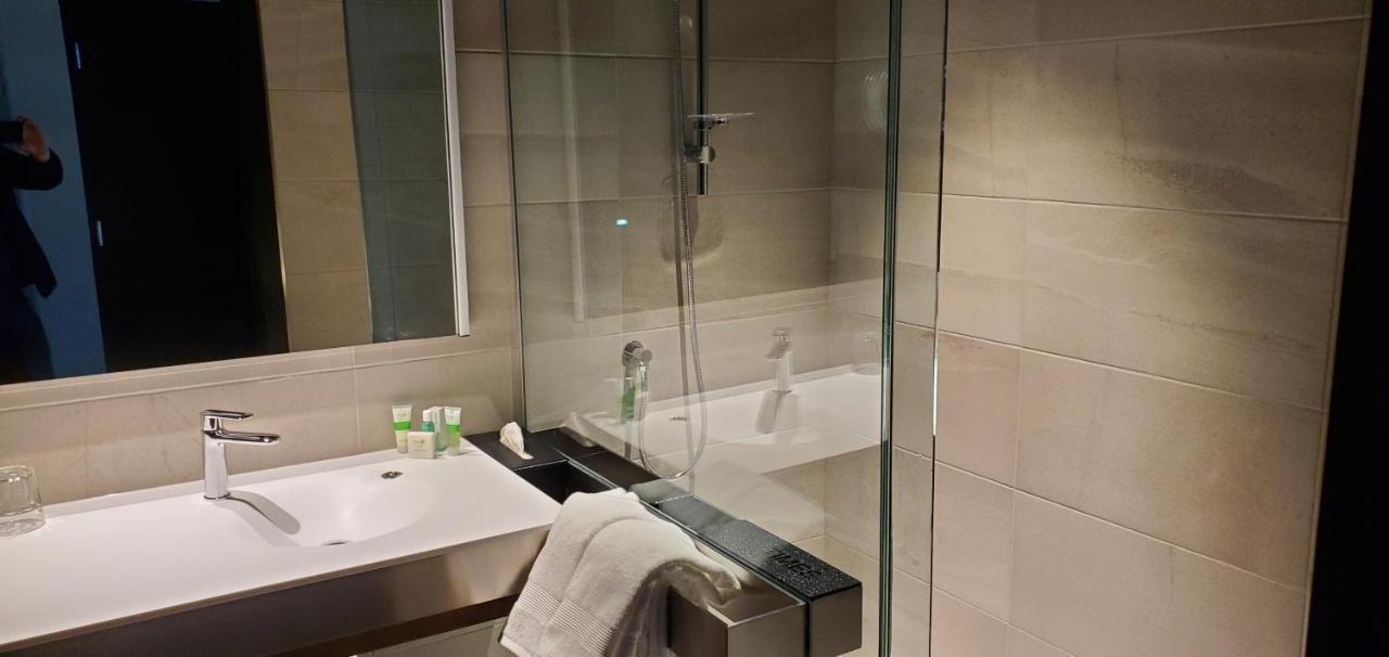 Grand Times Hotel Laval - Centropolis Экстерьер фото